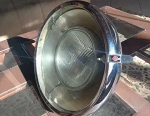 Farol Lucas P100L